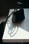 Elegant Women’s Premium Leather Handbag - Image 2