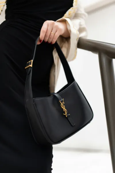 Elegant Women’s Premium Leather Handbag